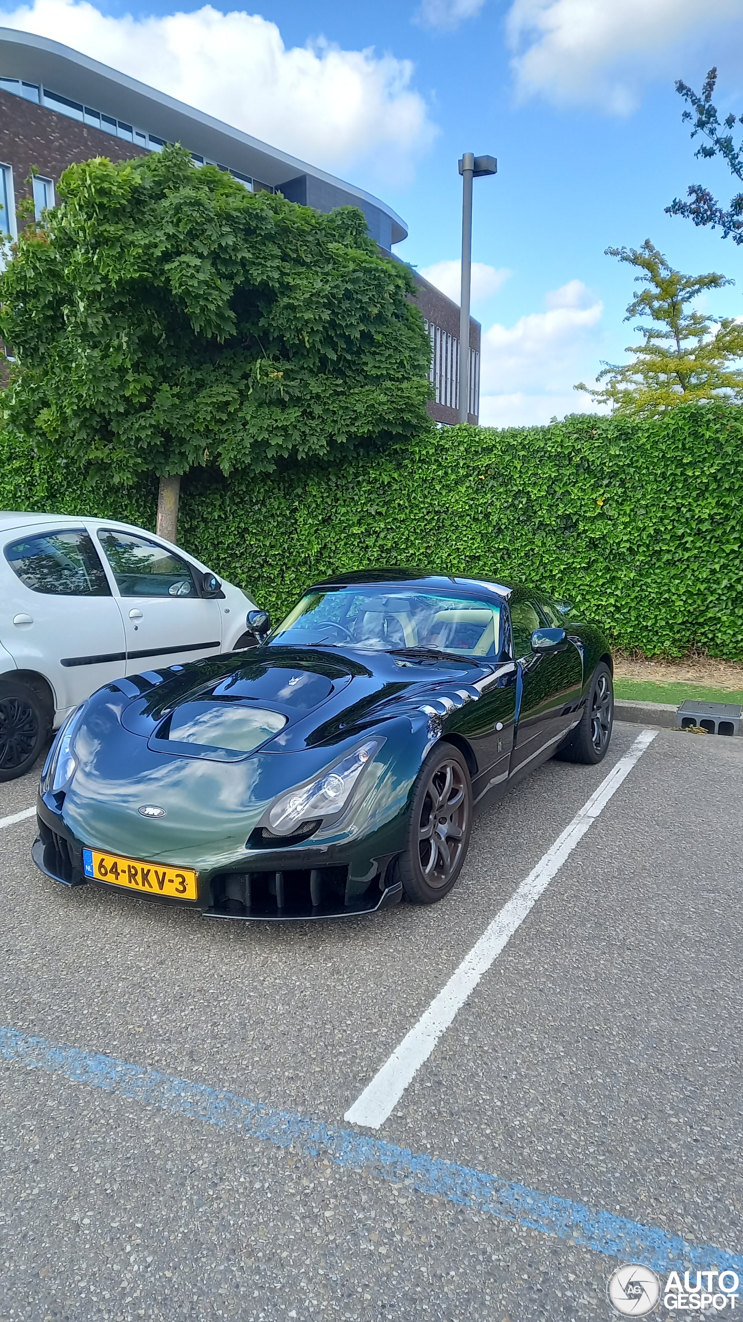 TVR Sagaris