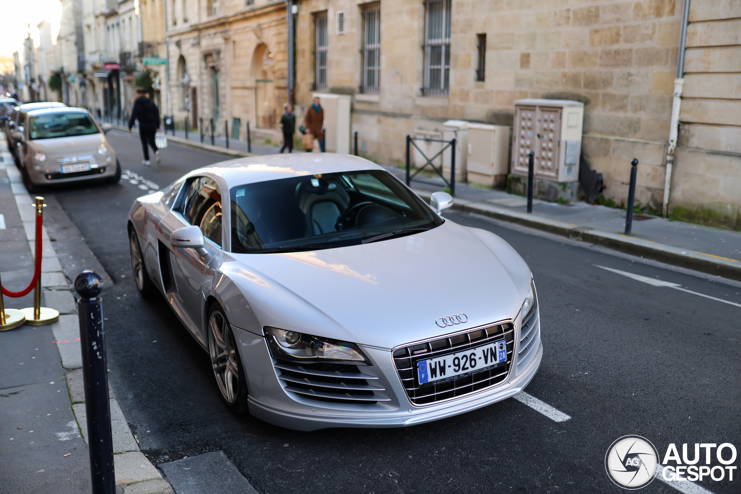 Audi R8