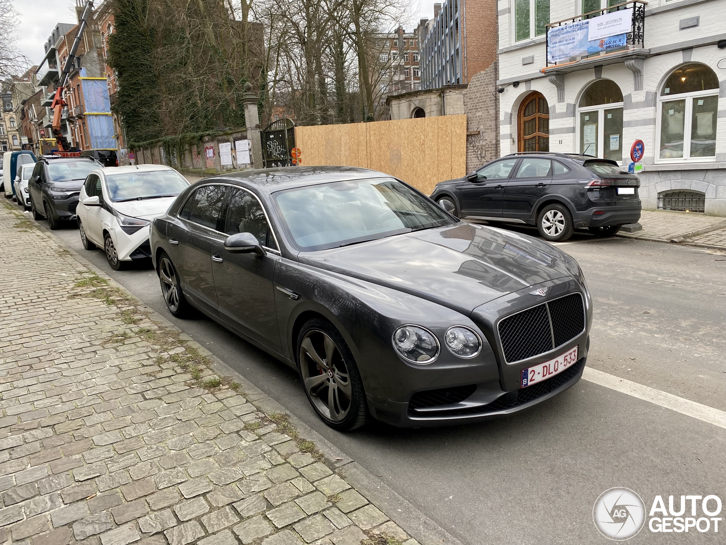 Bentley Flying Spur V8 S