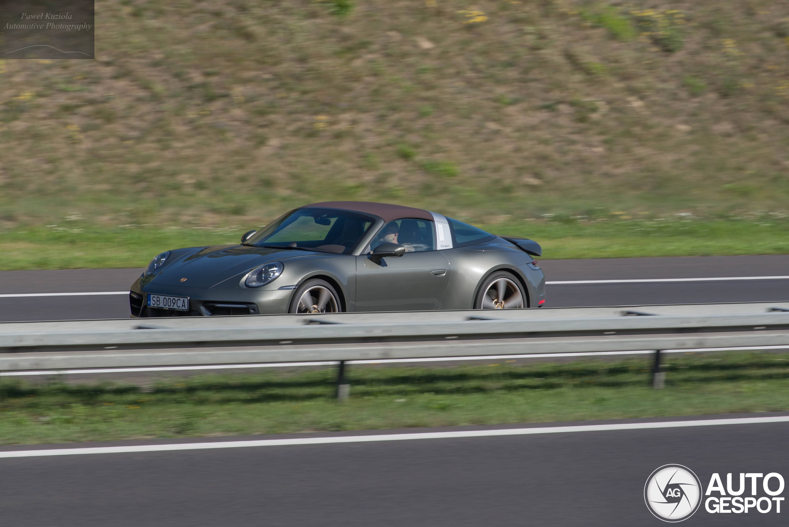 Porsche 992 Targa 4S