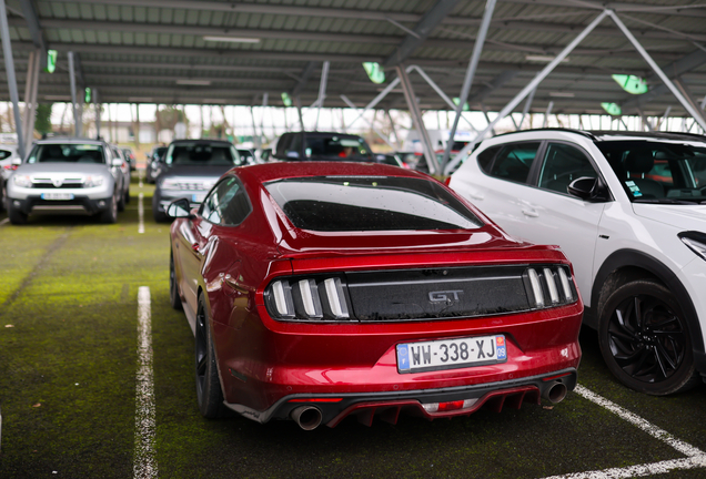 Ford Mustang GT 2015