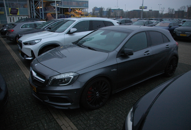 Mercedes-Benz A 45 AMG