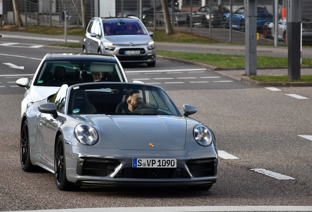 Porsche 992 Carrera 4 GTS Cabriolet