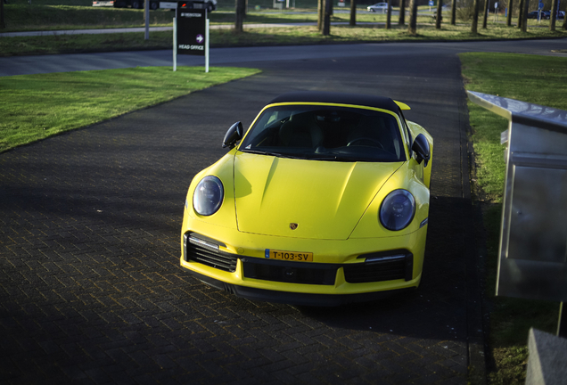 Porsche 992 Turbo S Cabriolet