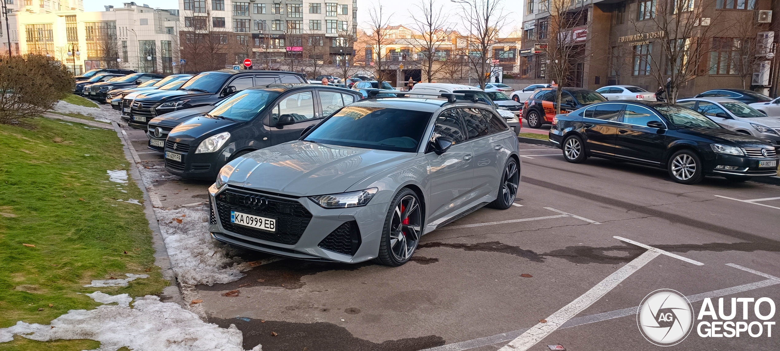 Audi RS6 Avant C8