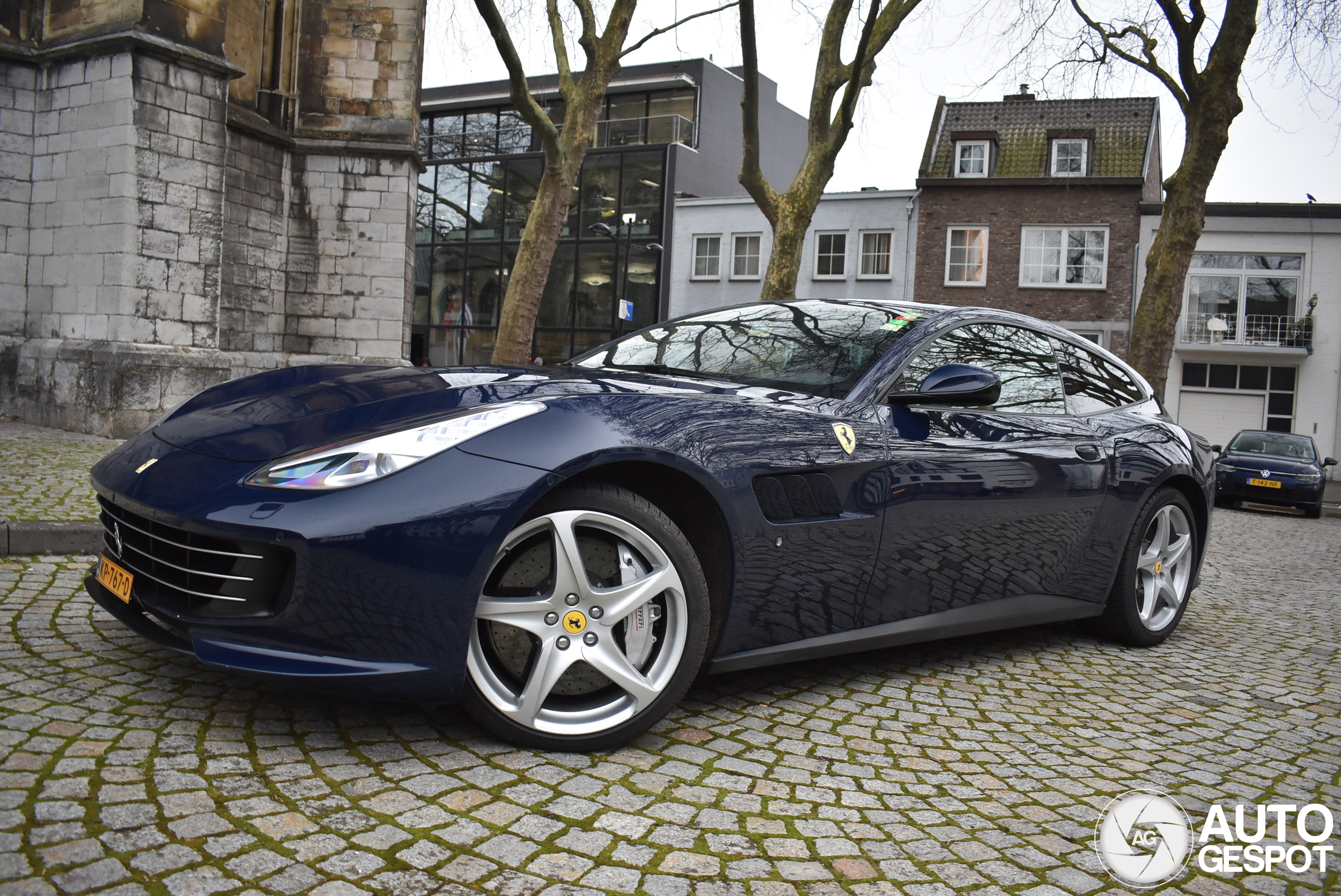 Ferrari GTC4Lusso