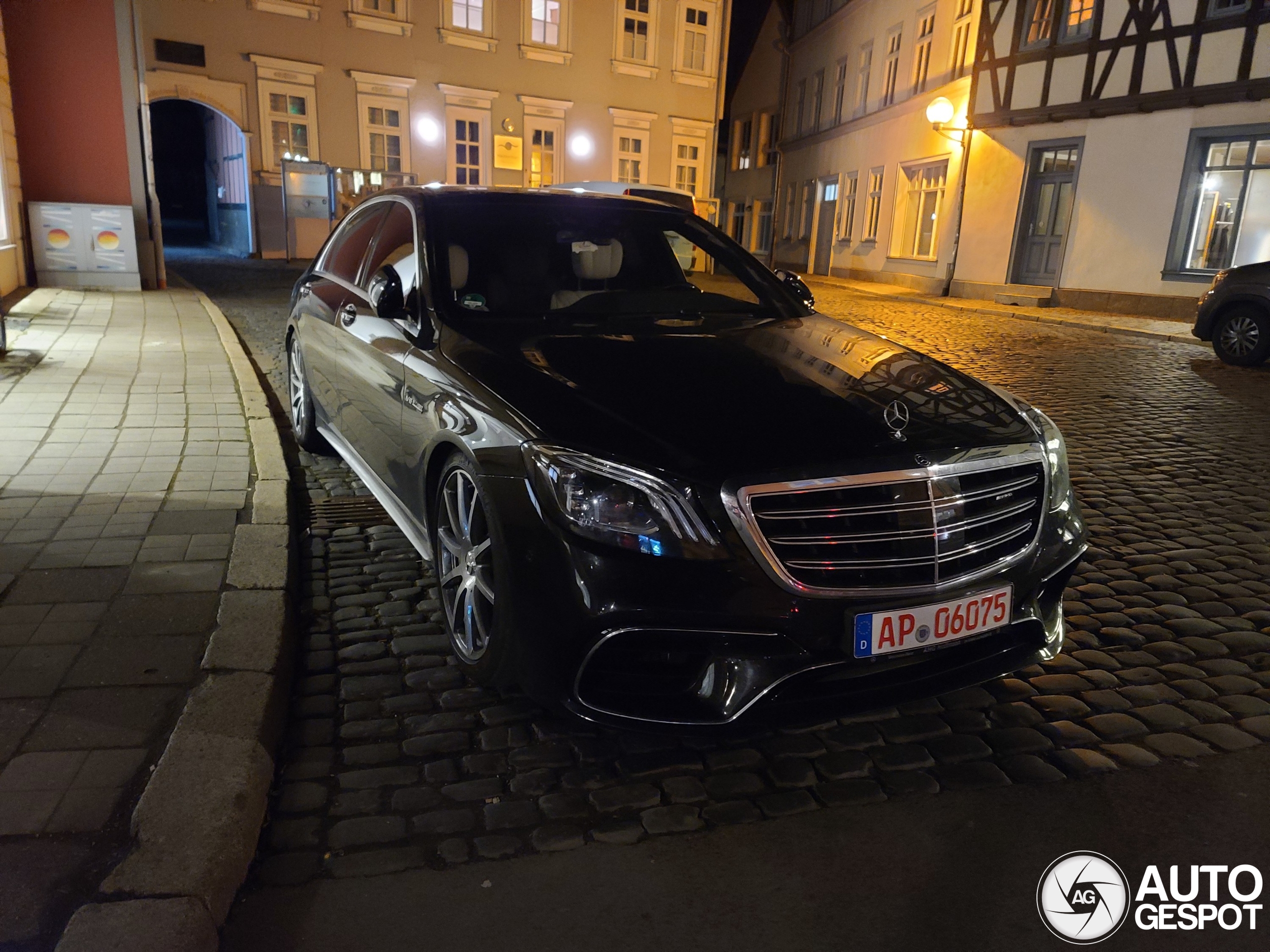 Mercedes-AMG S 63 V222 2017