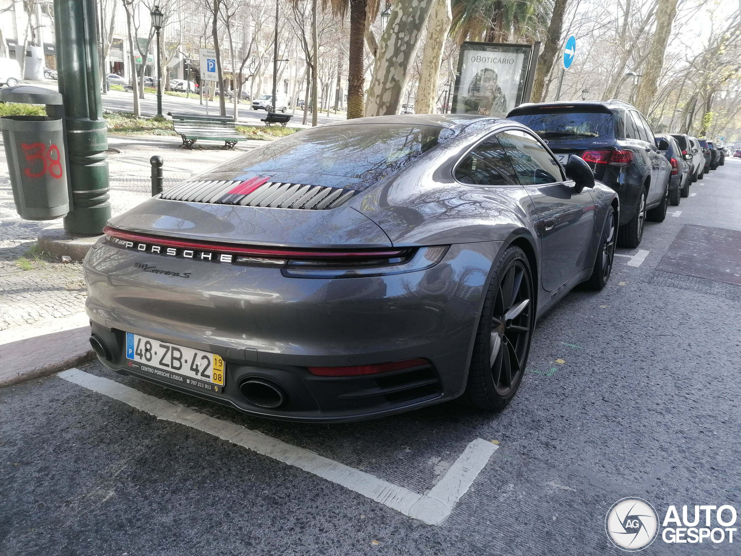 Porsche 992 Carrera S