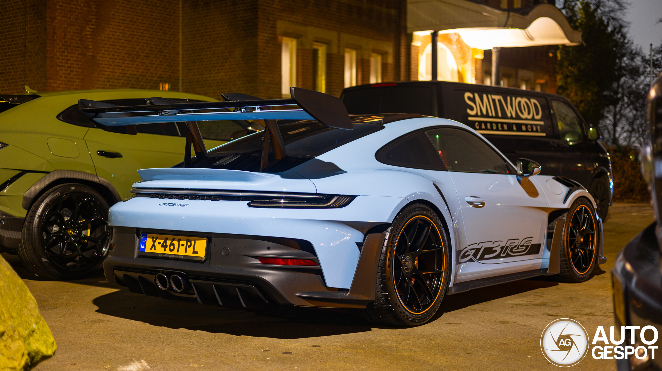 Porsche 992 GT3 RS Weissach Package