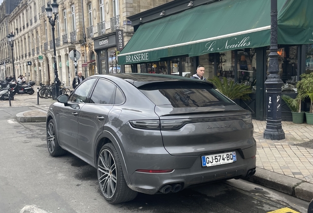 Porsche Cayenne Coupé Turbo S E-Hybrid