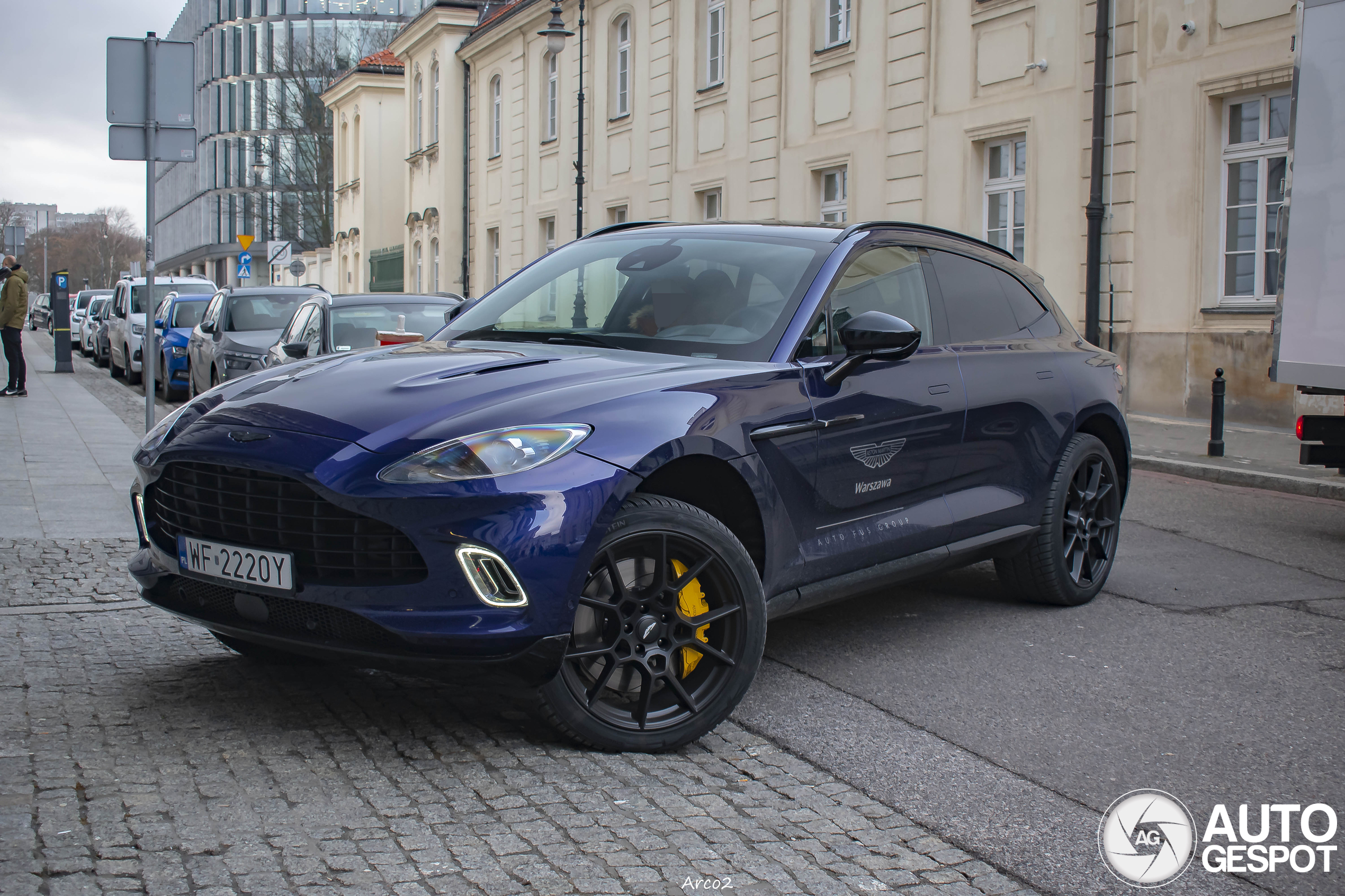 Aston Martin DBX