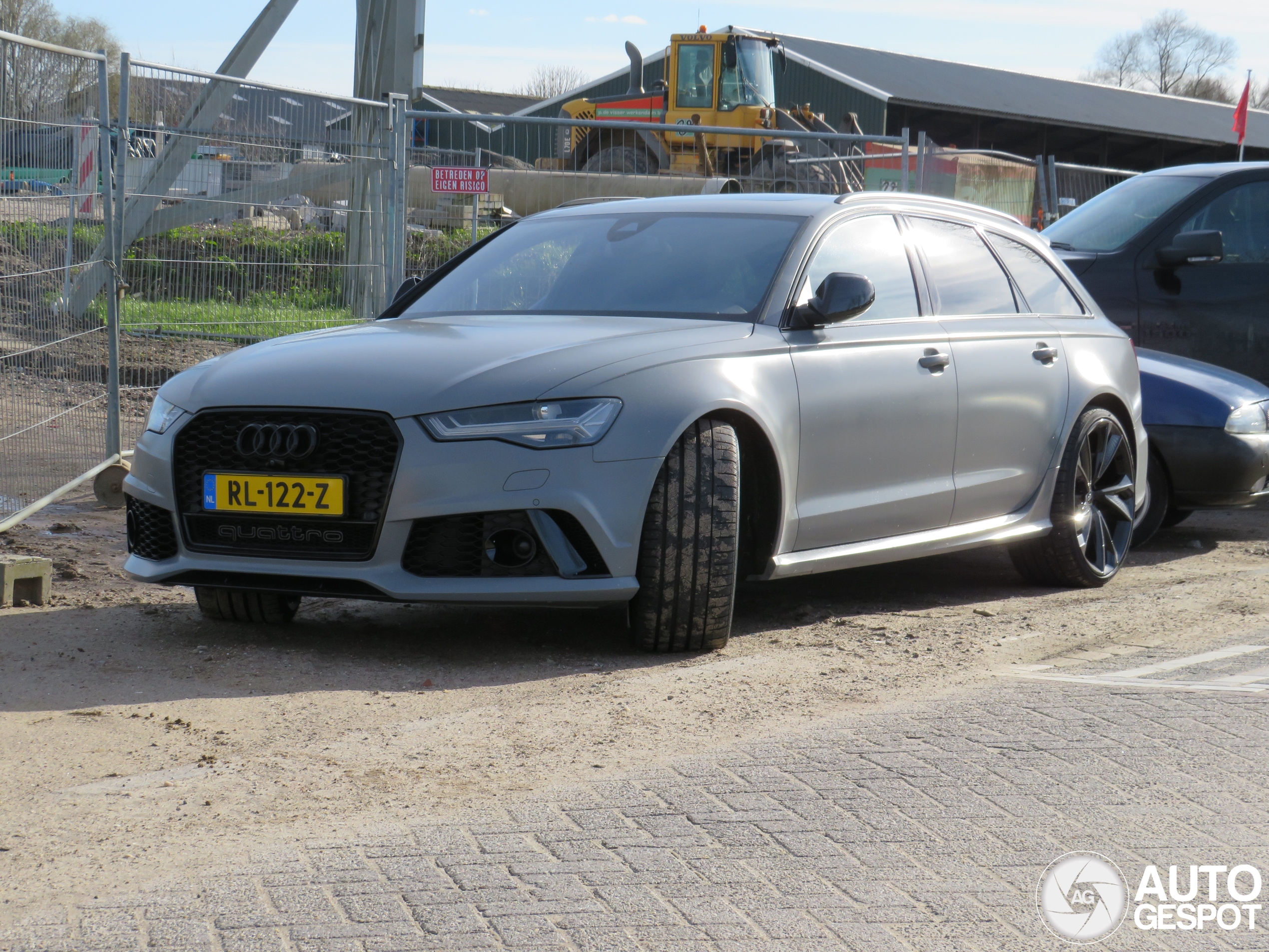 Audi RS6 Avant C7 2015