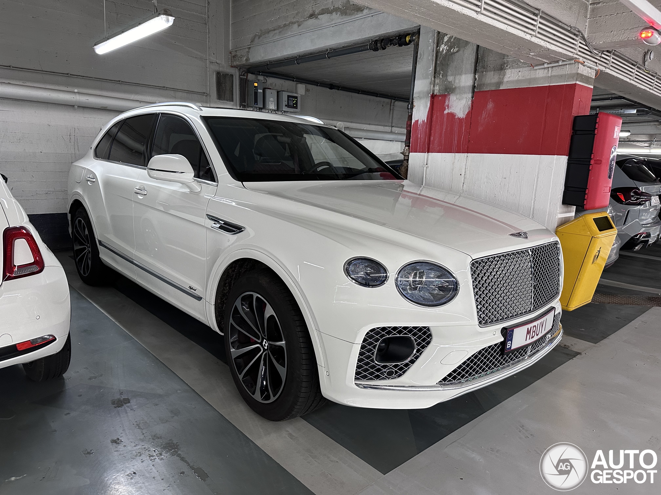 Bentley Bentayga Hybrid 2021 First Edition