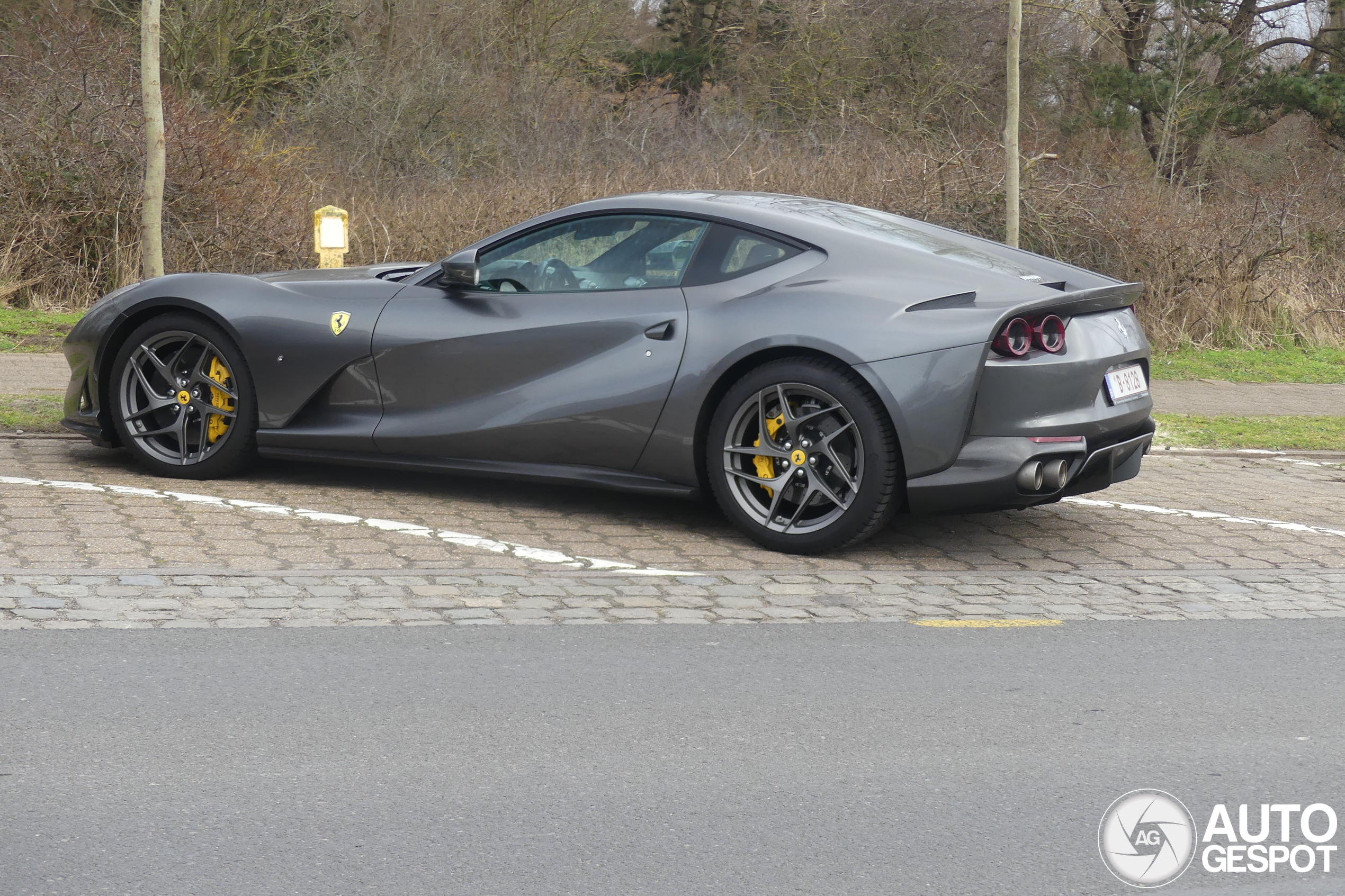 Ferrari 812 Superfast