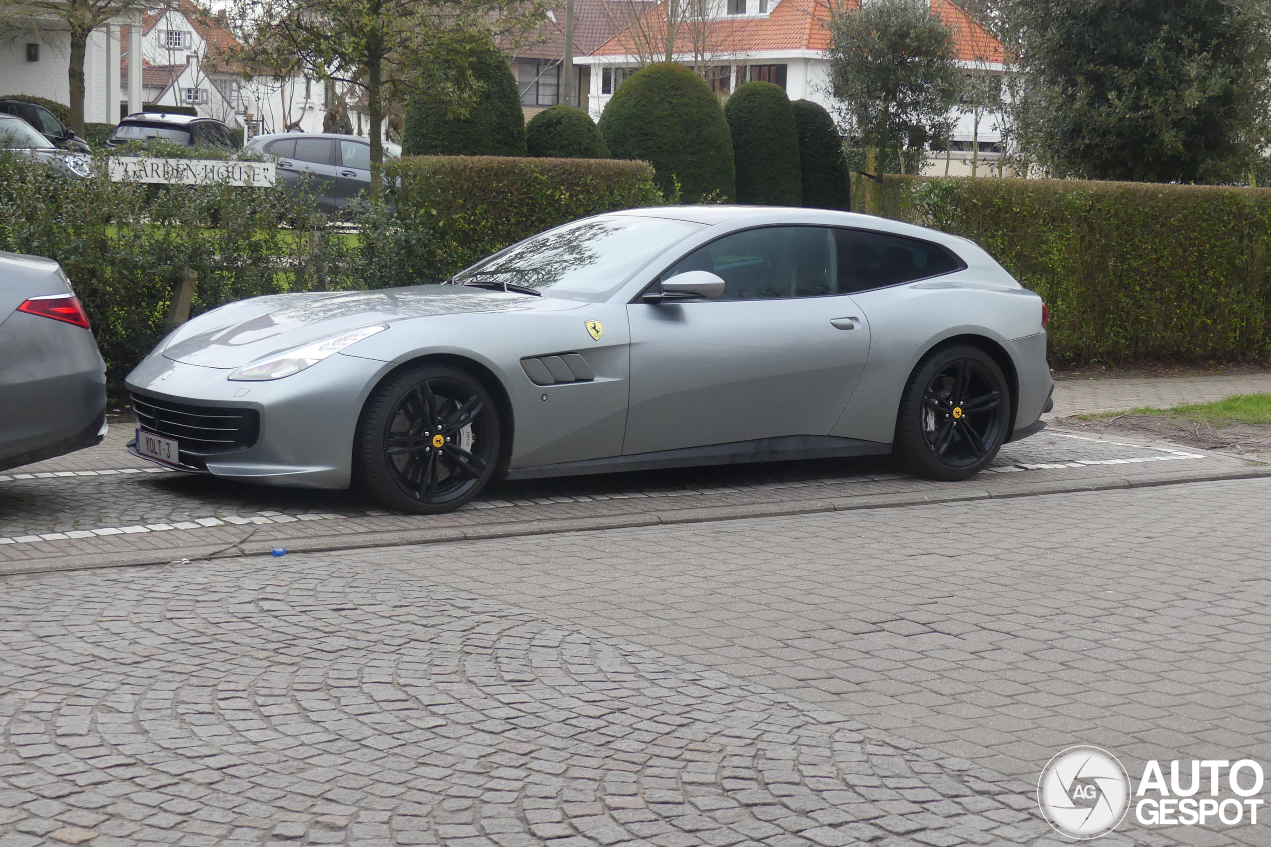 Ferrari GTC4Lusso