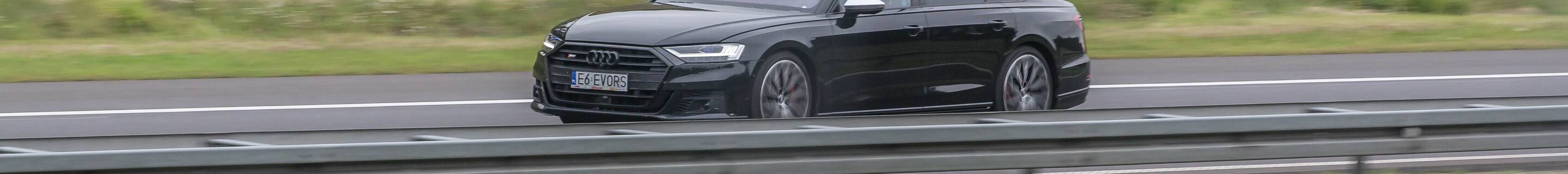 Audi S8 D5