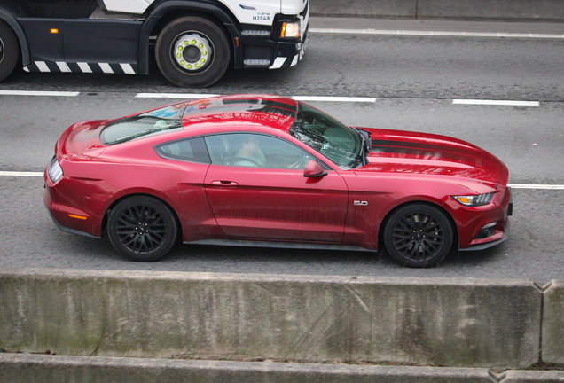 Ford Mustang GT 2015