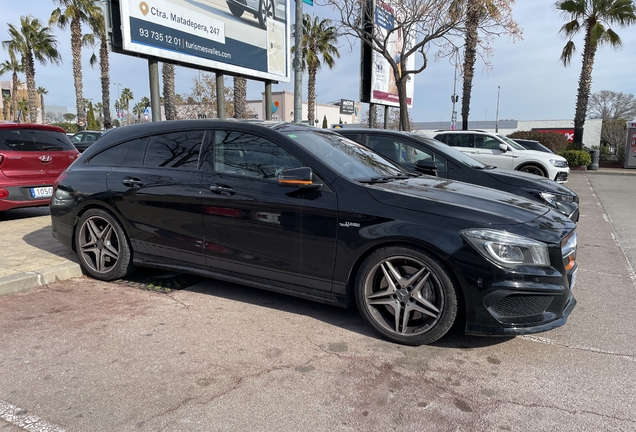 Mercedes-AMG CLA 45 Shooting Brake OrangeArt Edition