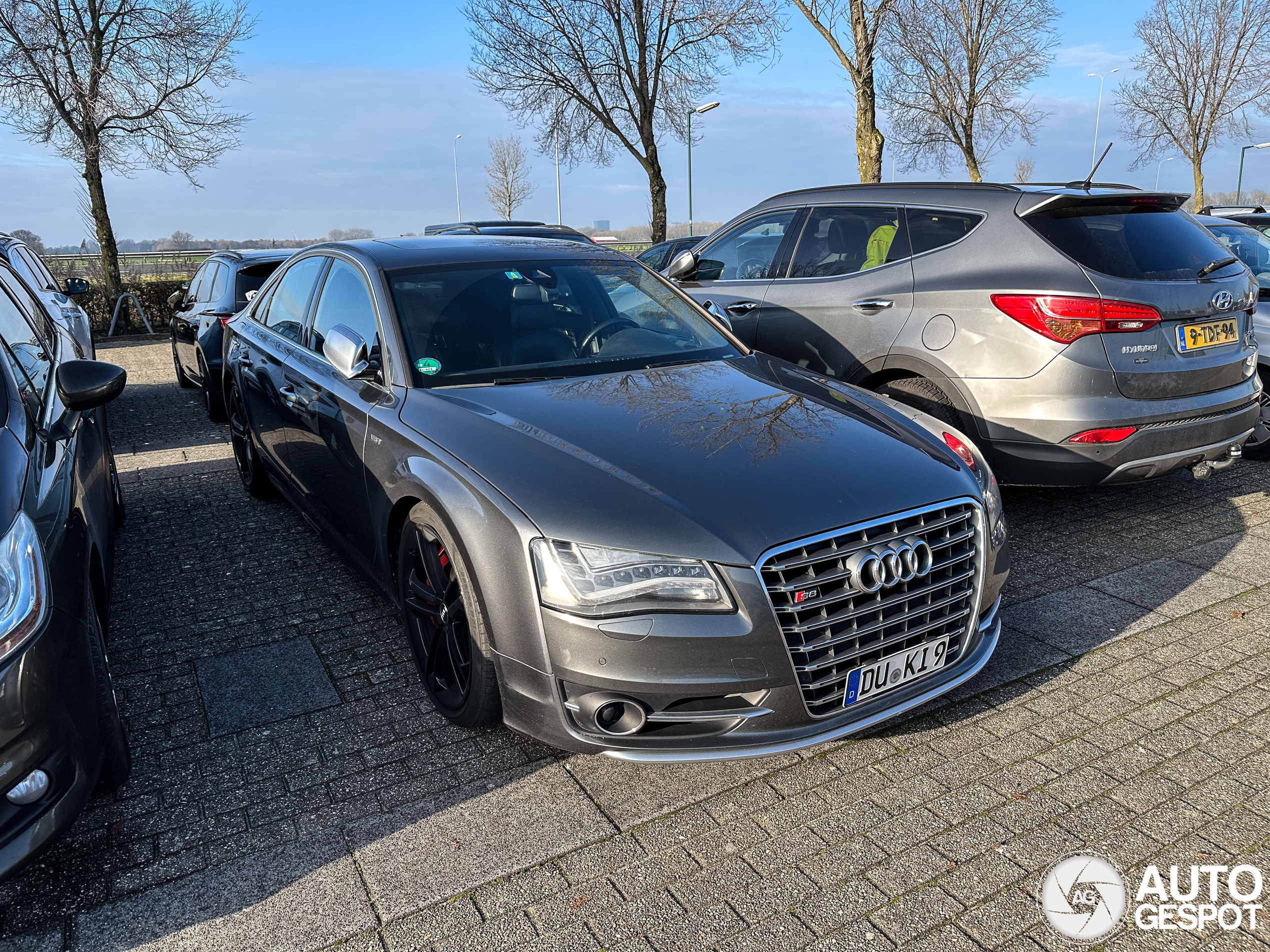 Audi S8 D4