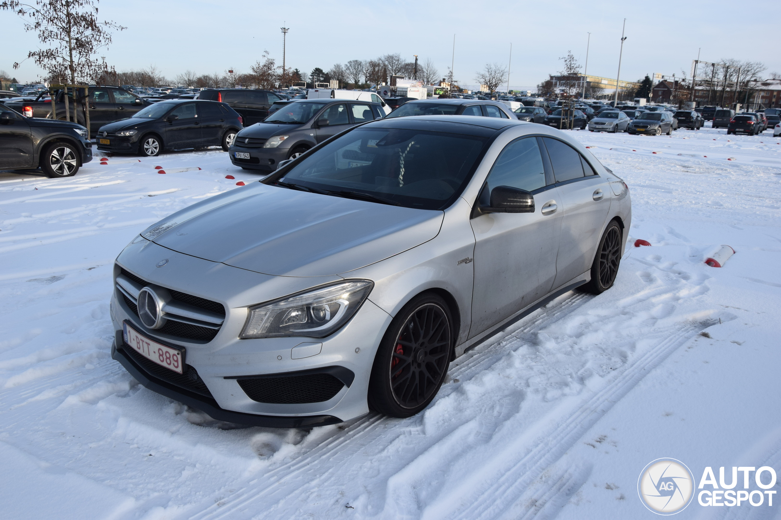 Mercedes-Benz CLA 45 AMG C117