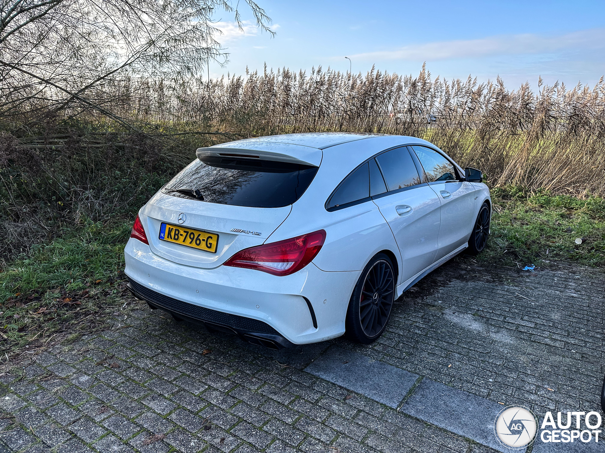 Mercedes-Benz CLA 45 AMG Shooting Brake