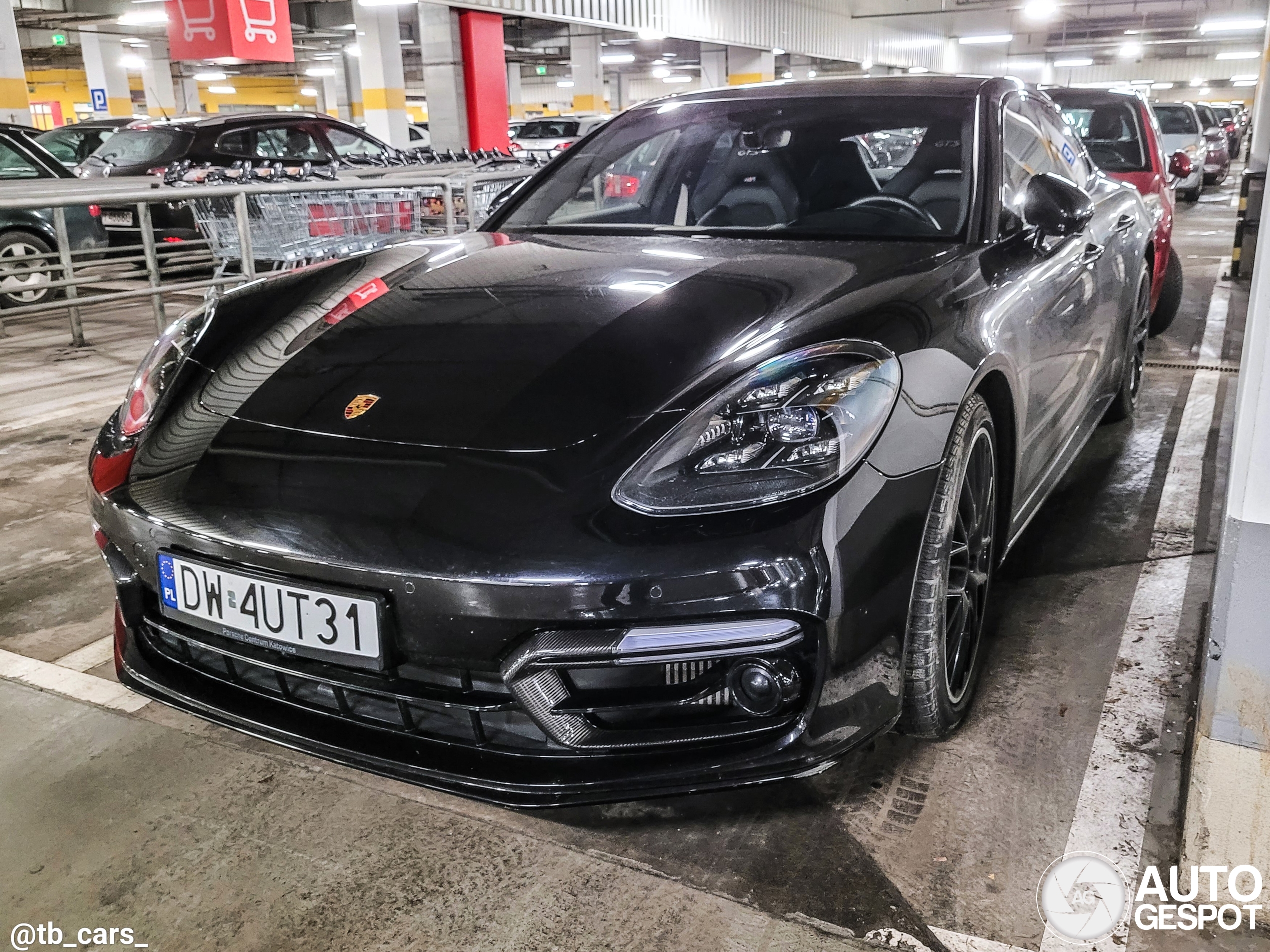 Porsche 971 Panamera GTS MkII