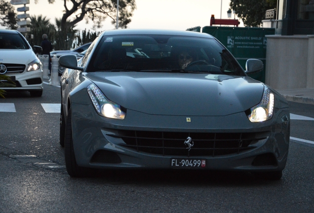 Ferrari FF