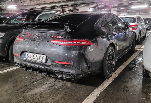 Mercedes-AMG GT 63 S X290