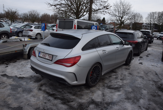 Mercedes-Benz CLA 45 AMG Shooting Brake