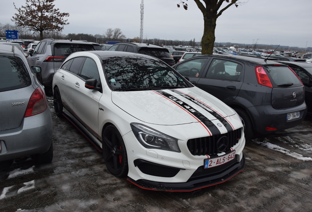 Mercedes-Benz CLA 45 AMG Shooting Brake