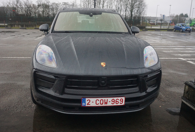 Porsche 95B Macan GTS MkIII