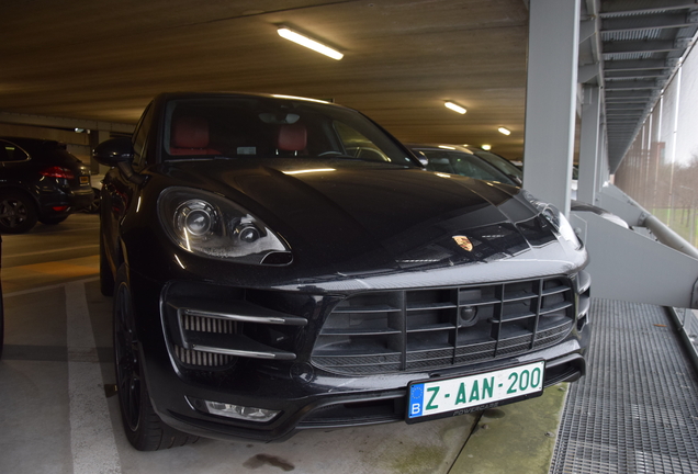 Porsche 95B Macan Turbo