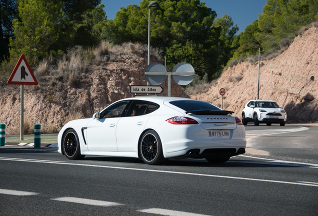 Porsche 970 Panamera GTS MkI