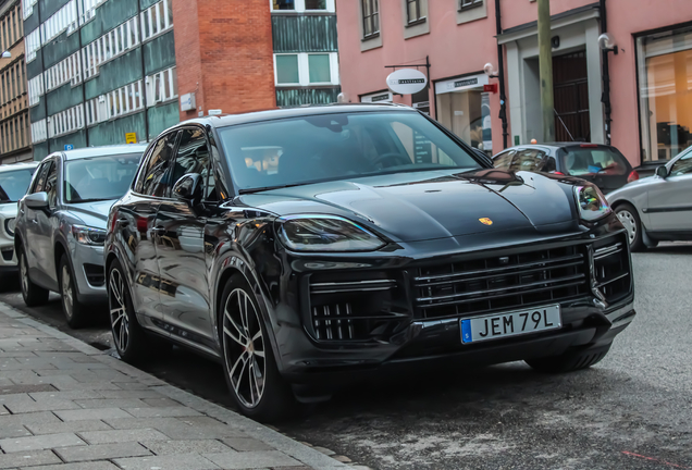 Porsche 9YA Cayenne Turbo E-Hybrid