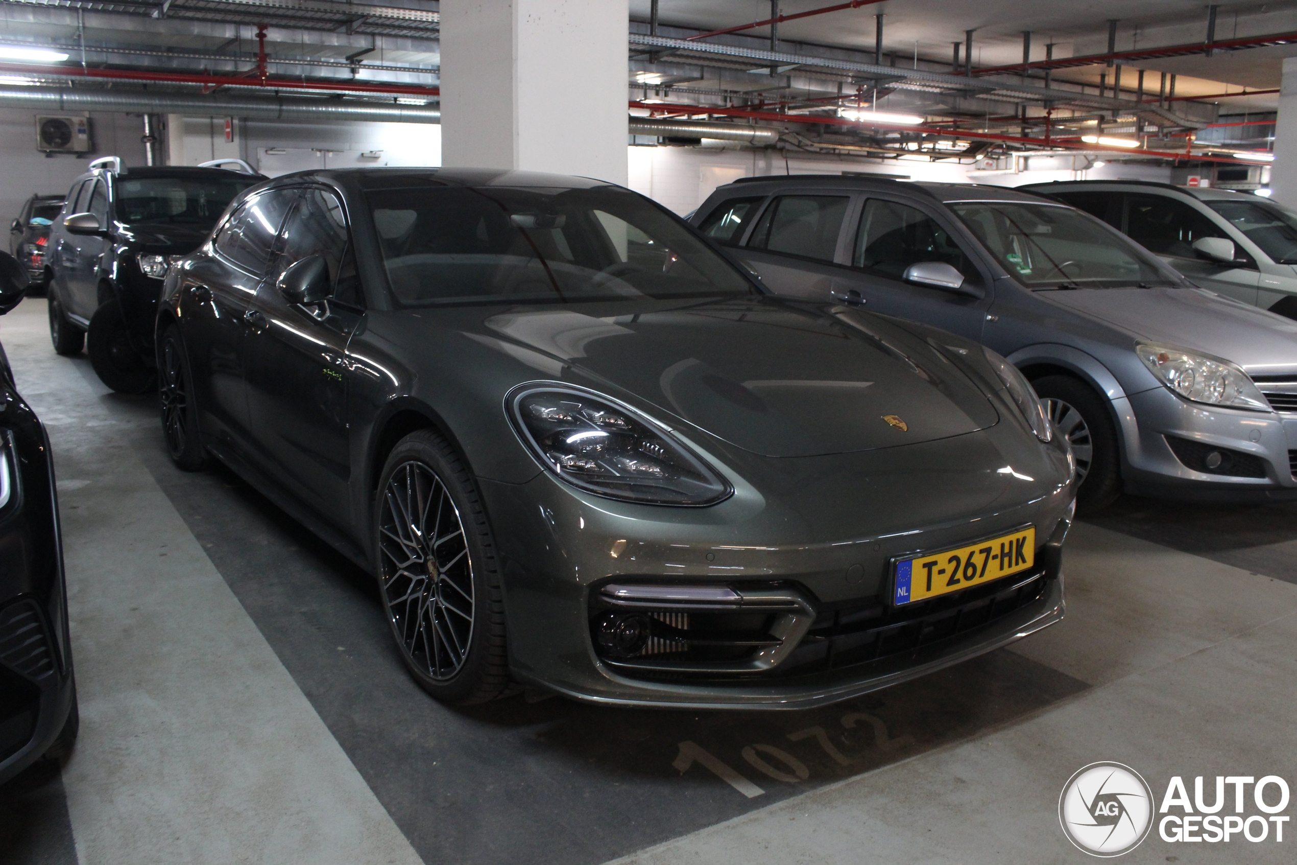 Porsche 971 Panamera Turbo S E-Hybrid Sport Turismo MkII