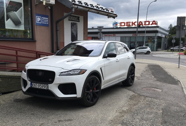 Jaguar F-PACE SVR