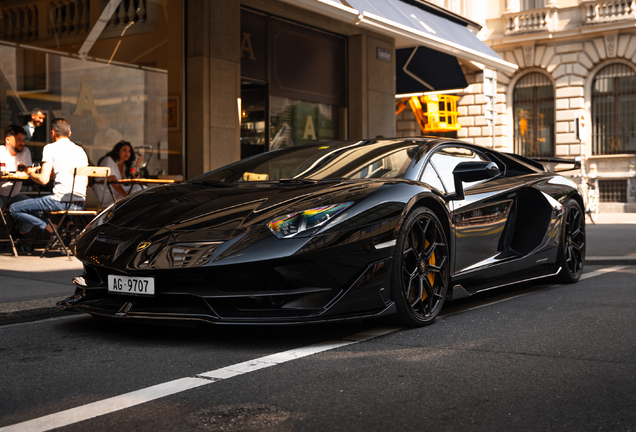 Lamborghini Aventador LP770-4 SVJ