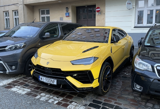 Lamborghini Urus S