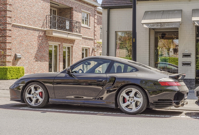 Porsche 996 Turbo