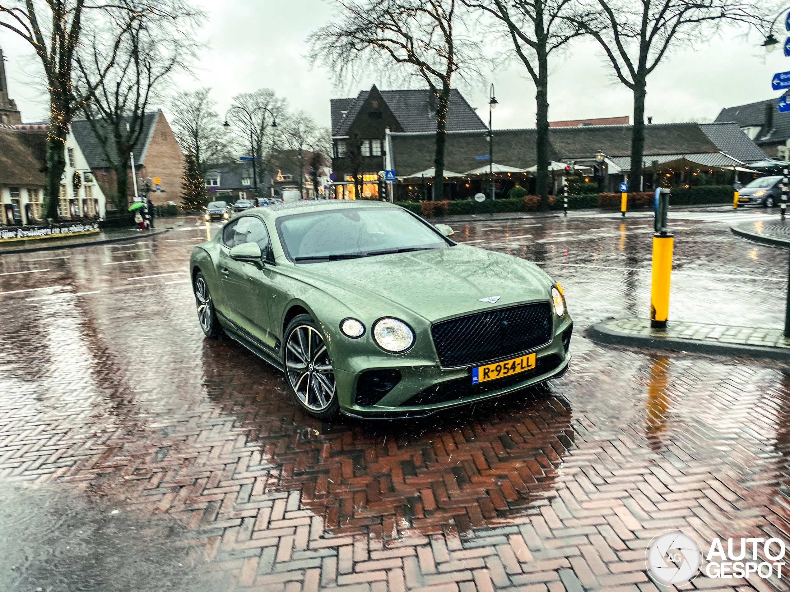 Bentley Continental GT V8 2020