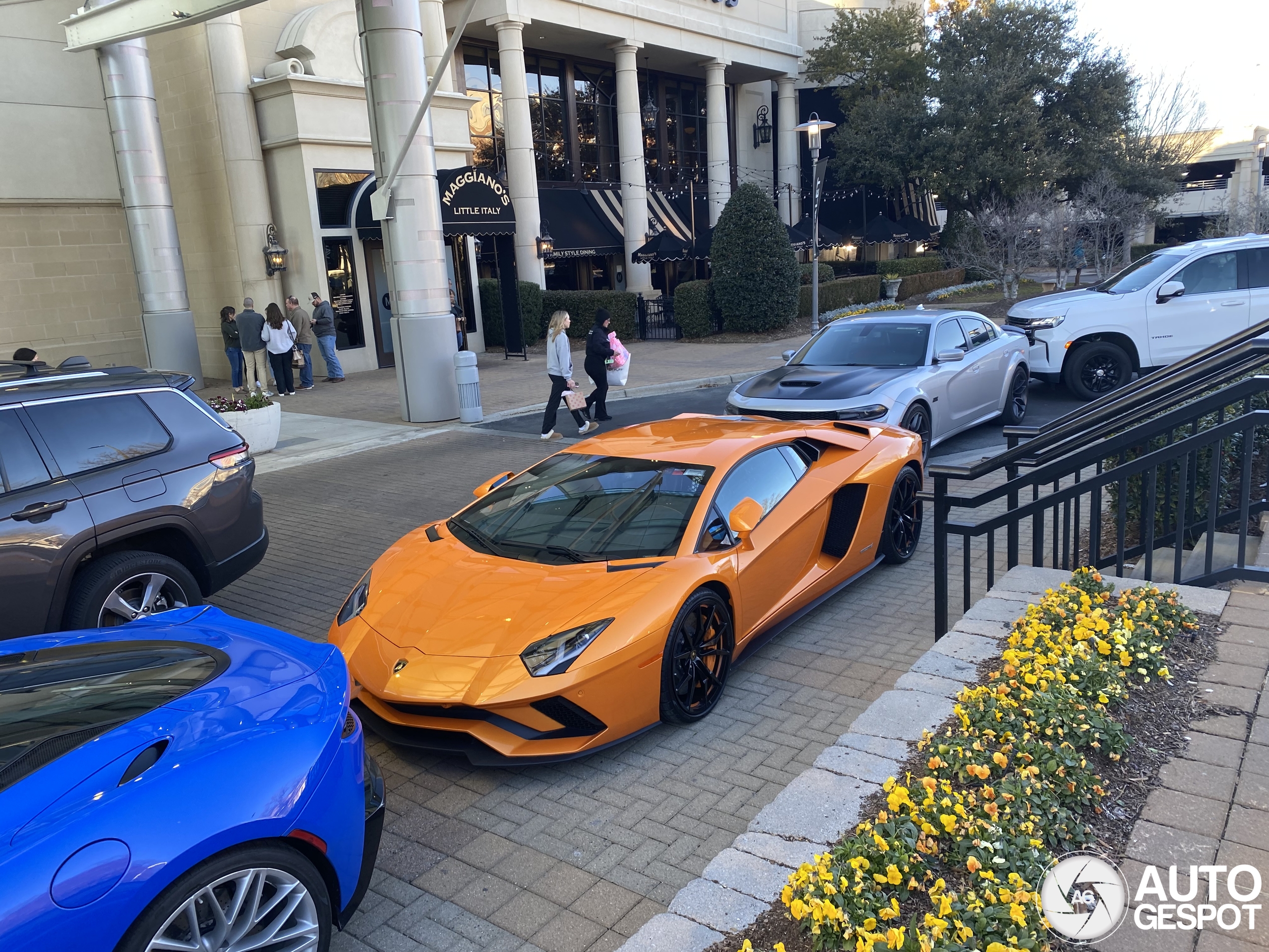 Lamborghini Aventador S LP740-4