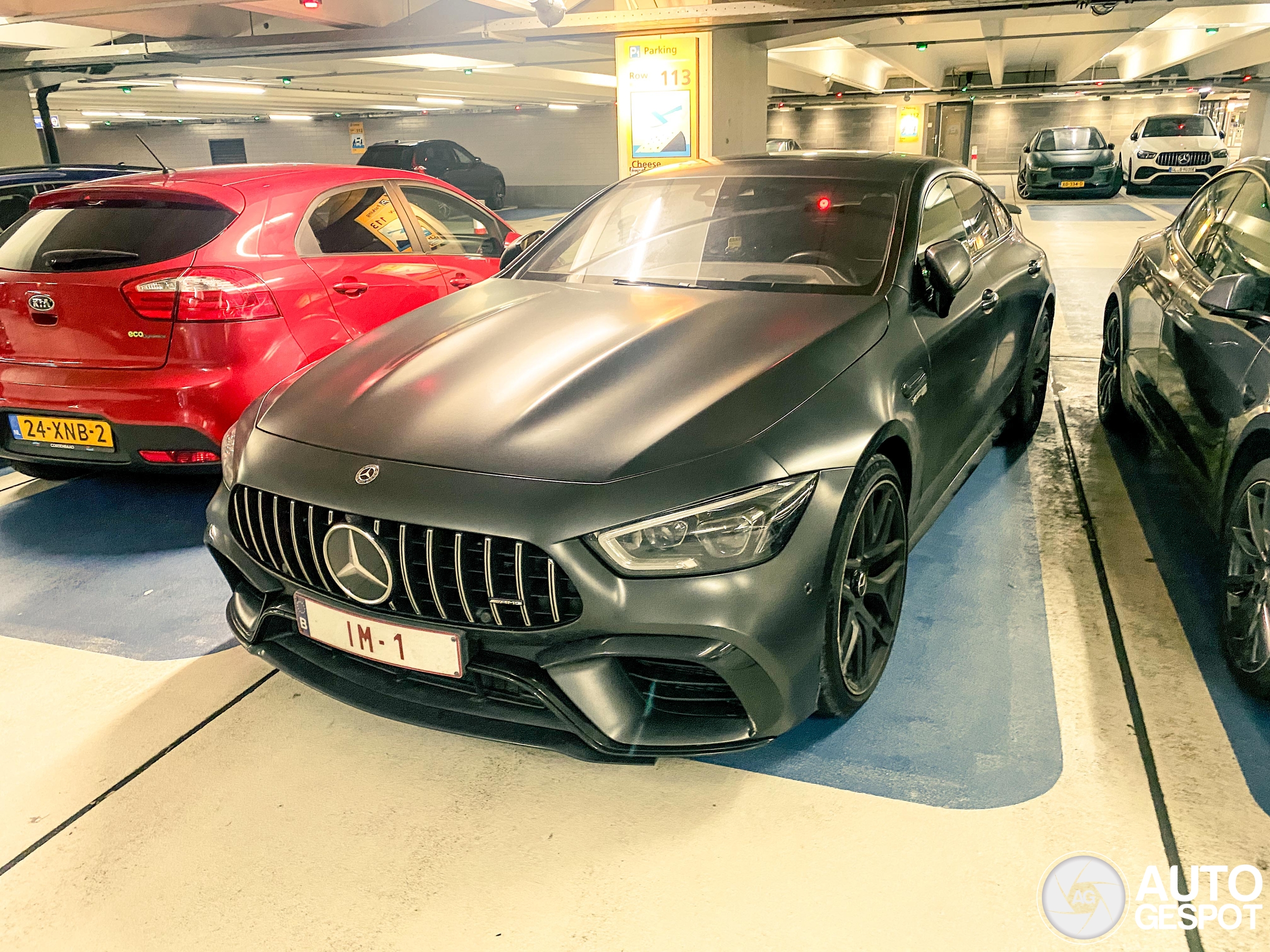 Mercedes-AMG GT 63 S X290