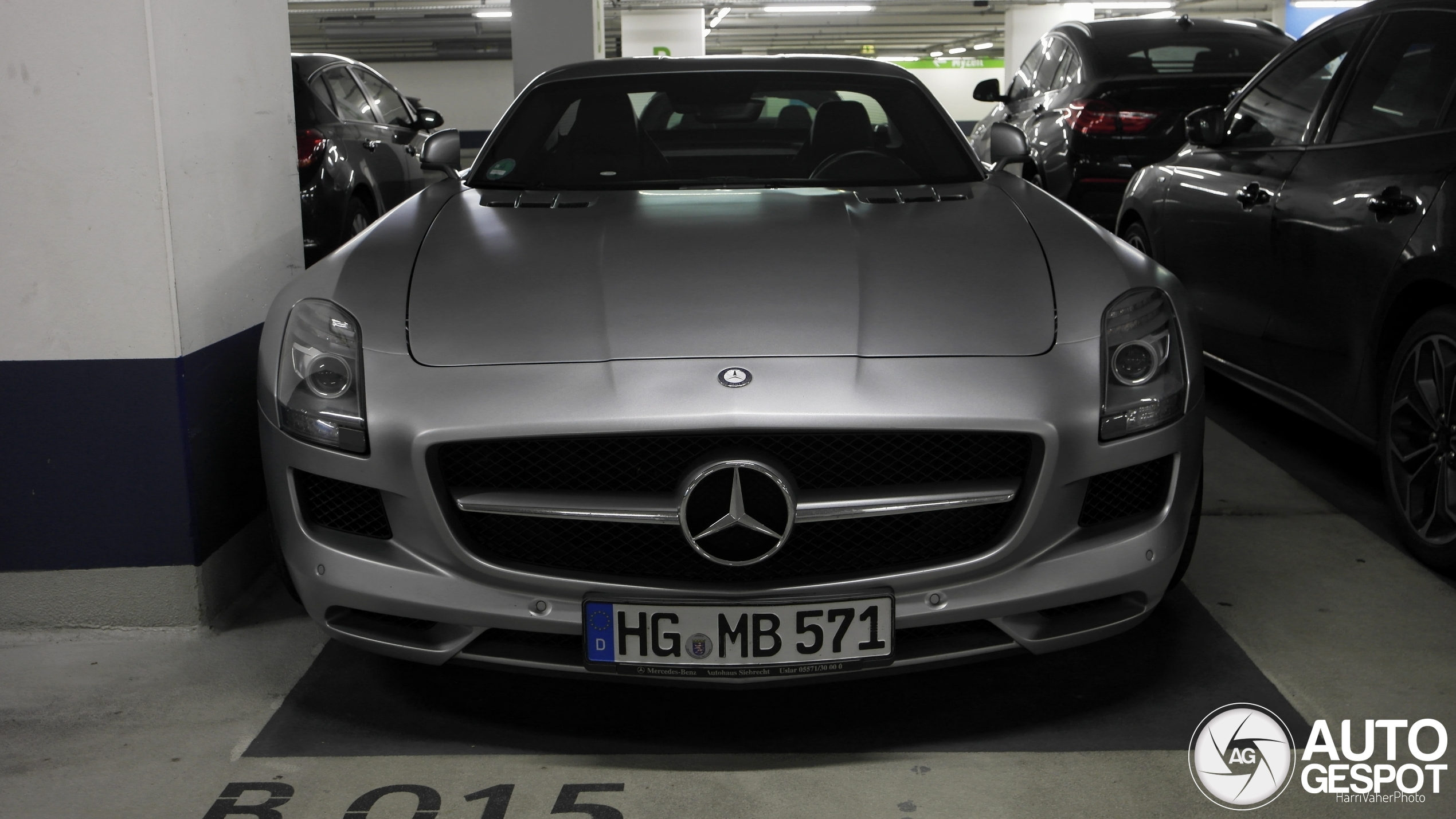 Mercedes-Benz SLS AMG