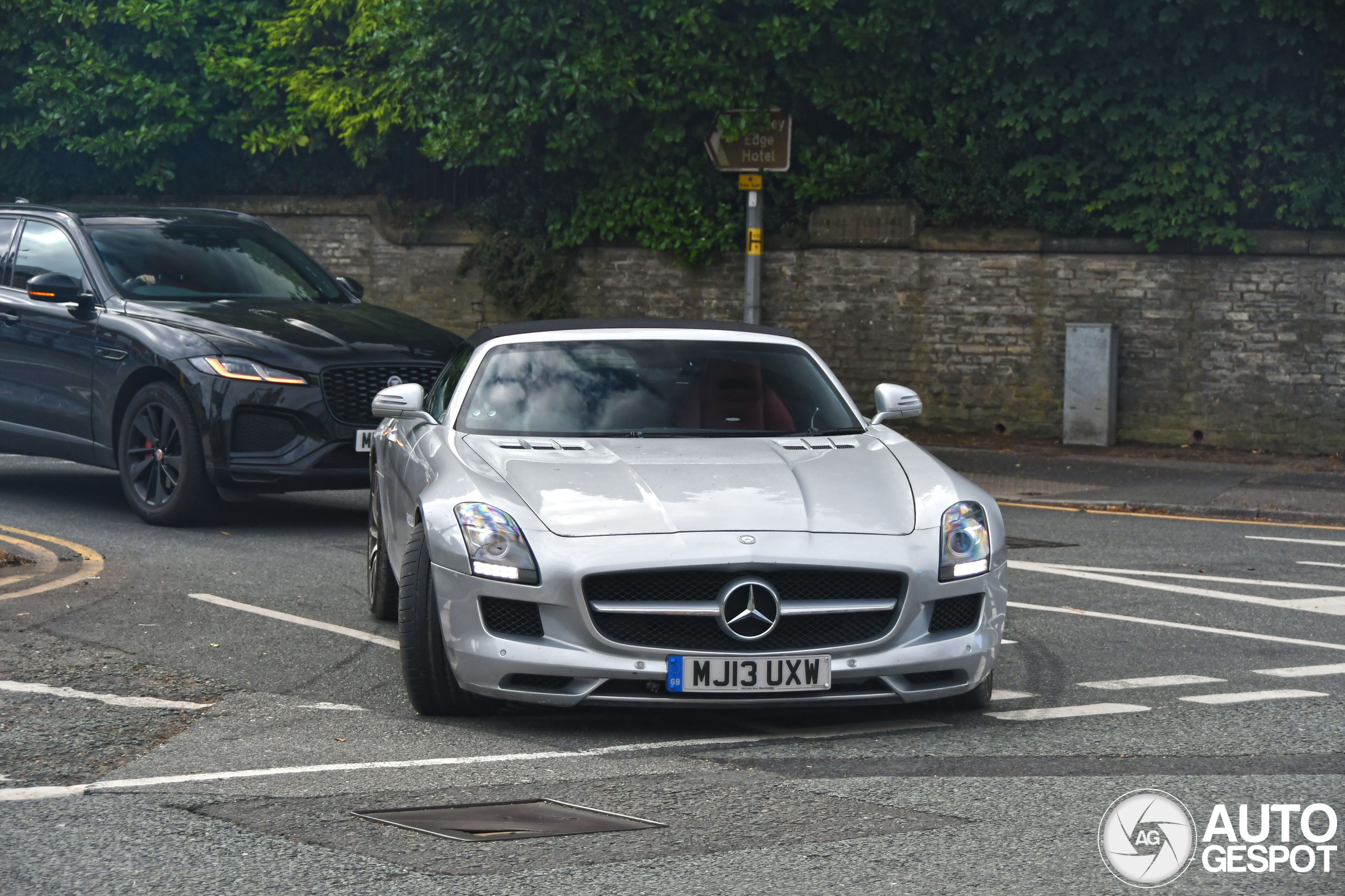 Mercedes-Benz SLS AMG Roadster