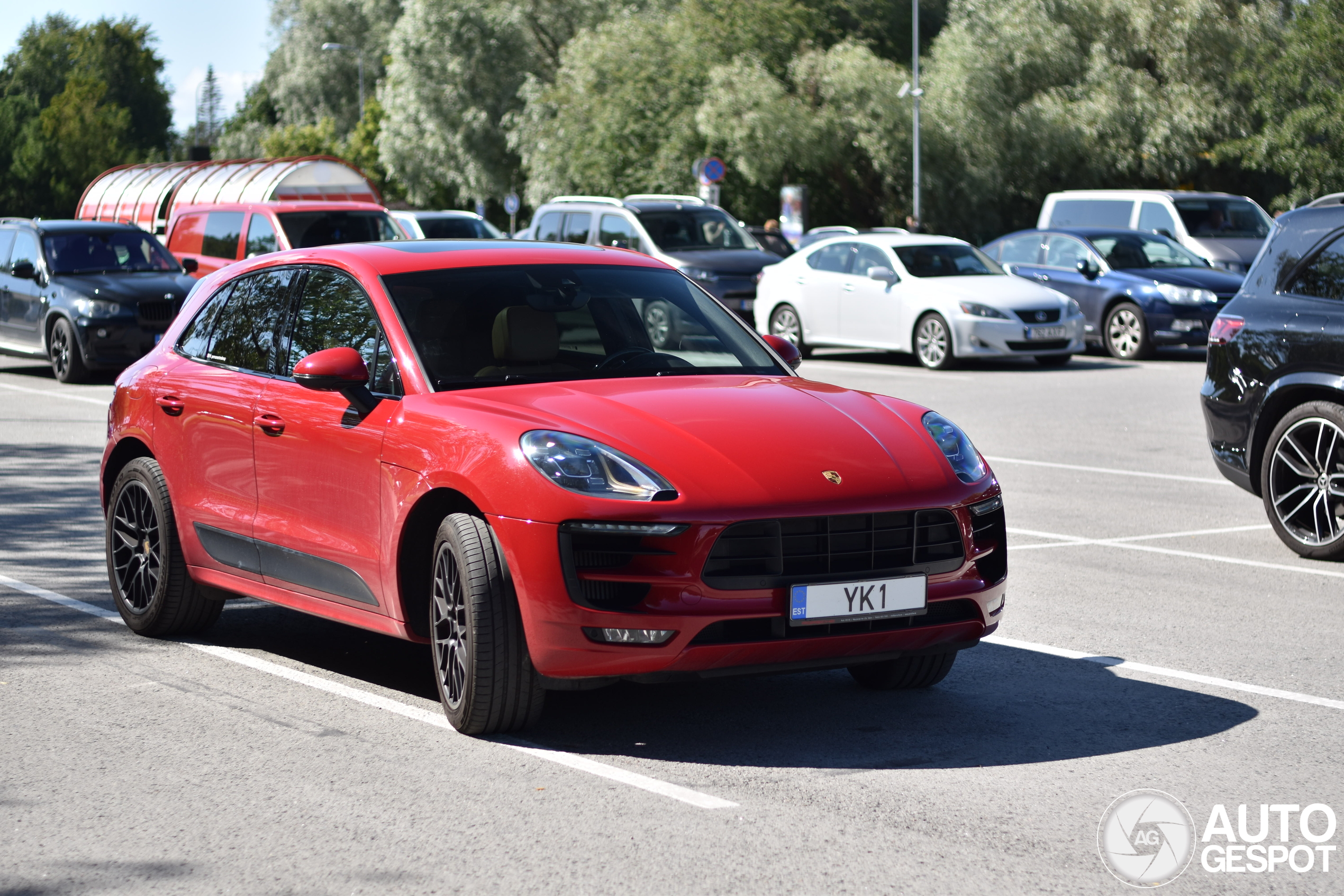 Porsche 95B Macan GTS