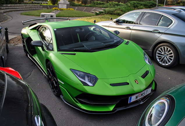 Lamborghini Aventador LP770-4 SVJ