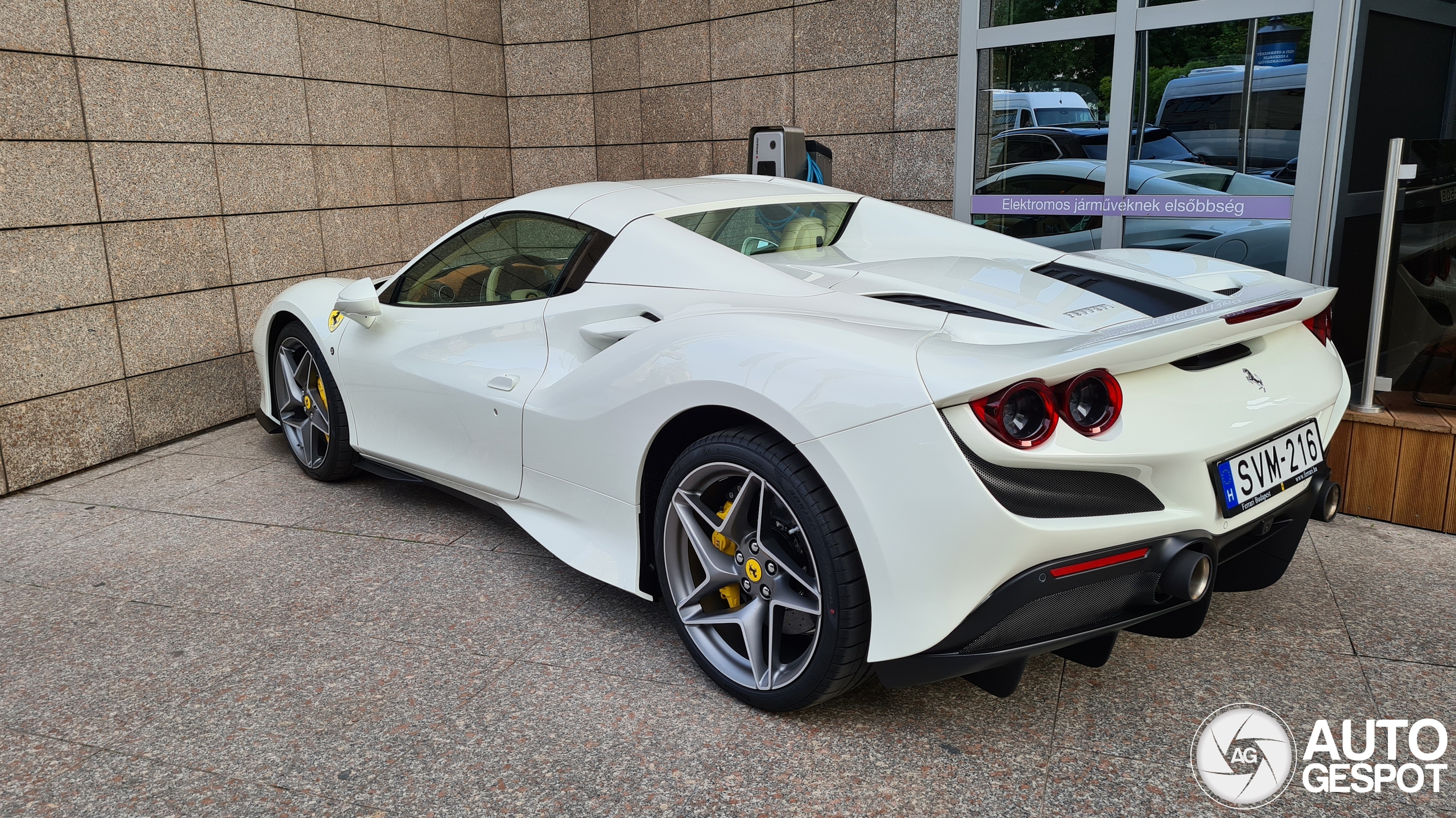 Ferrari F8 Spider