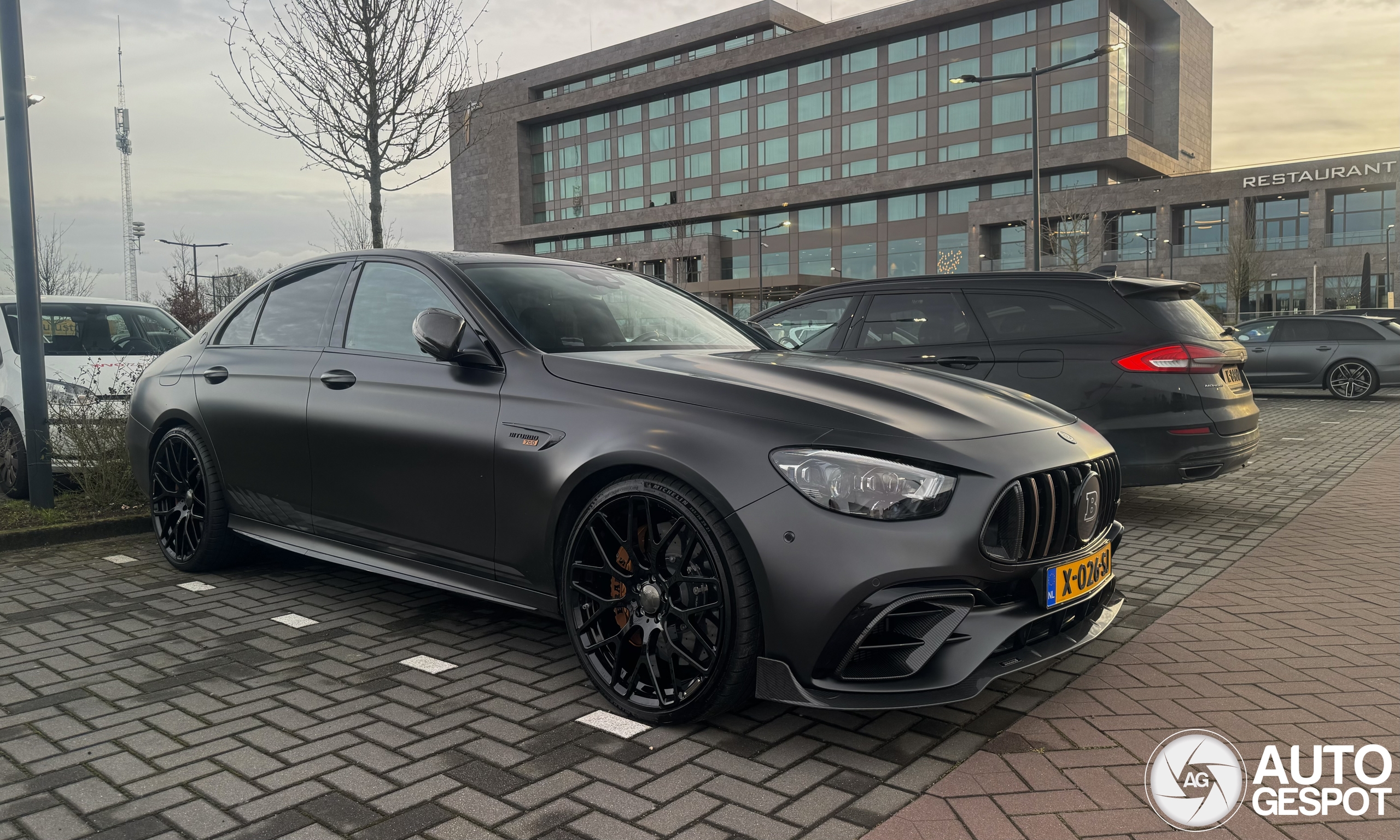 Mercedes-AMG Brabus E B40-700 W213 2021 Final Edition