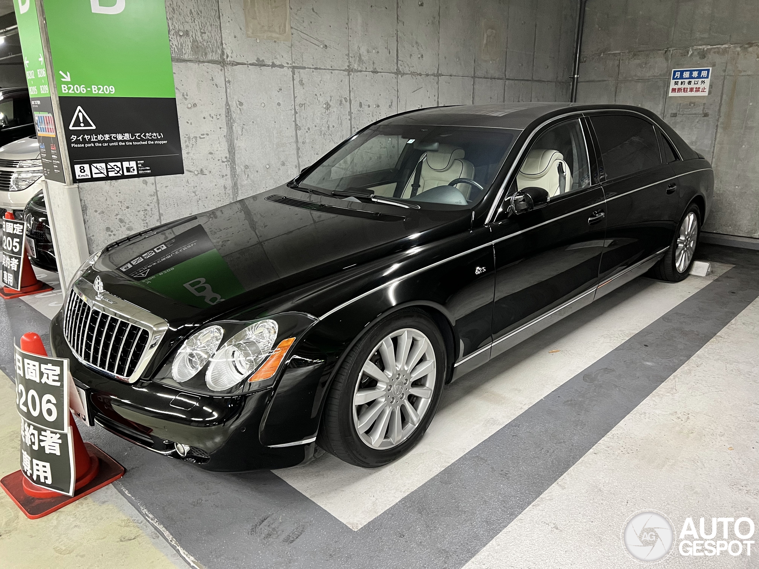 超希少】MAYBACH 62 millennium 黒 シルバー - メルカリ