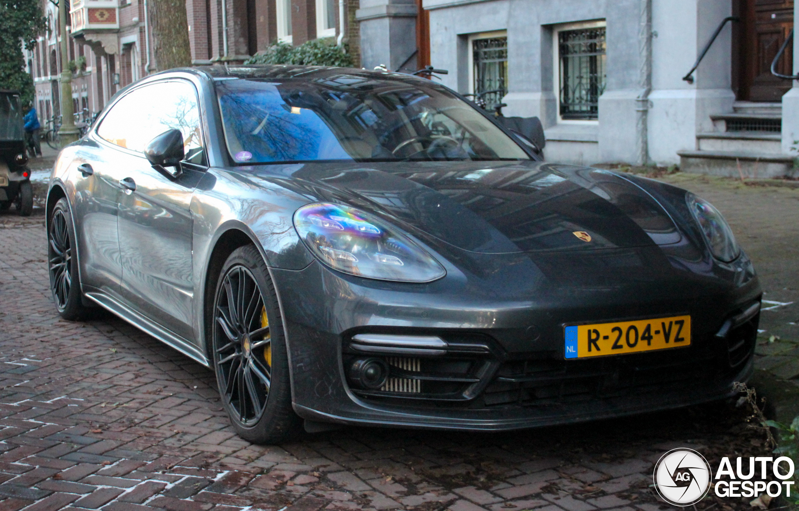 Porsche 971 Panamera Turbo S E-Hybrid Sport Turismo